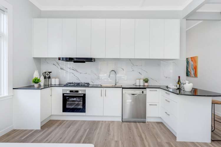 42 Mt Smart Road Onehunga_15