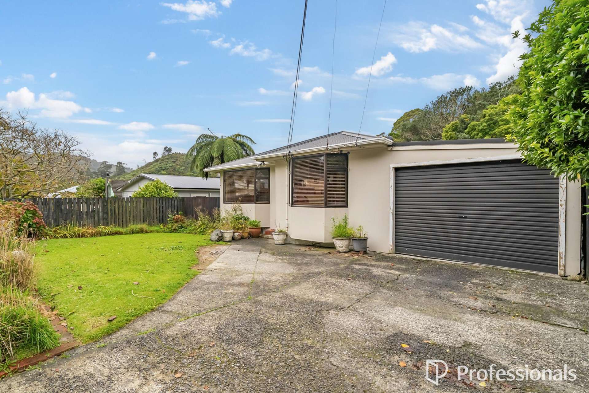 13 Sunny Grove Wainuiomata_0