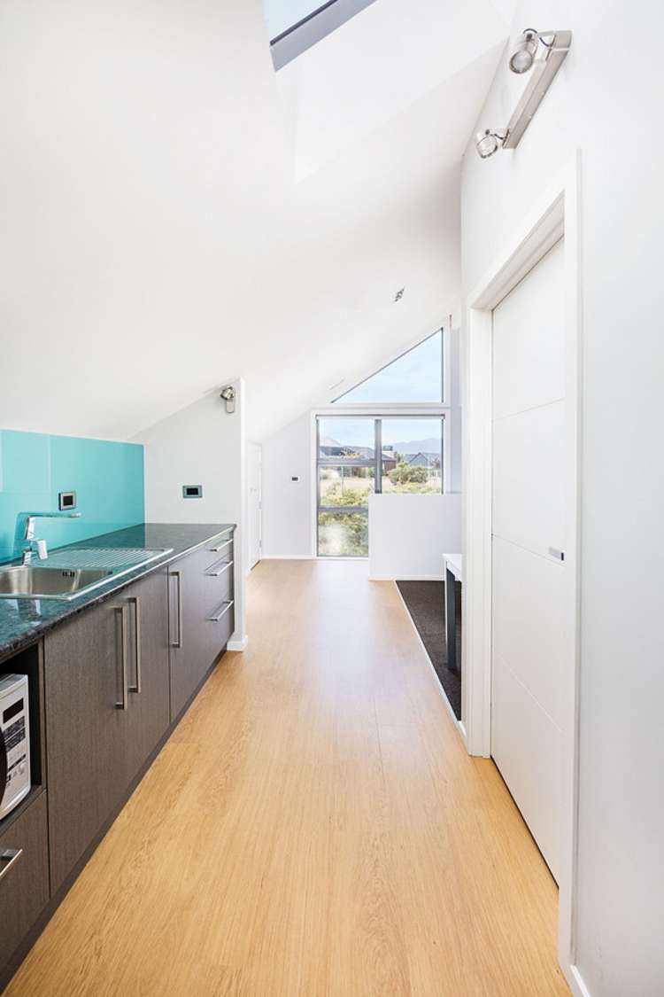 12 Pendeen Crescent Jacks Point_21