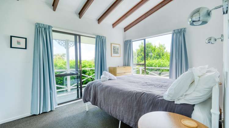 11 Cable Bay Block Road Cable Bay_9