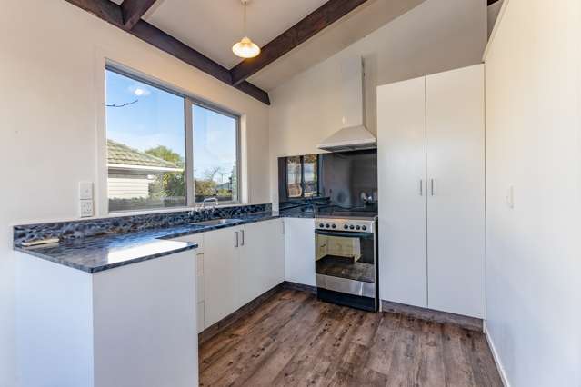 1/89 Bassett Street Burwood_1