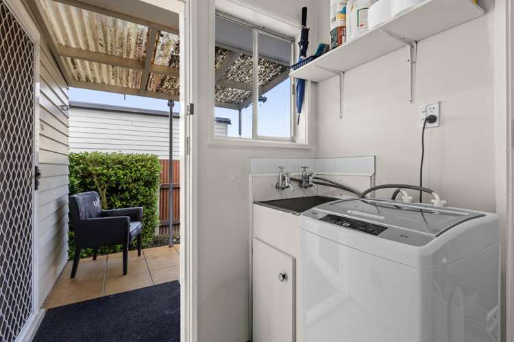 19 Hitchings Avenue Onekawa_14