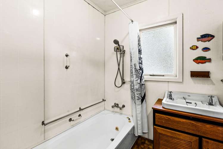 24 Darwin Crescent Maraenui_9