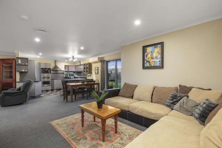 27 Burleigh Road Redwoodtown_7