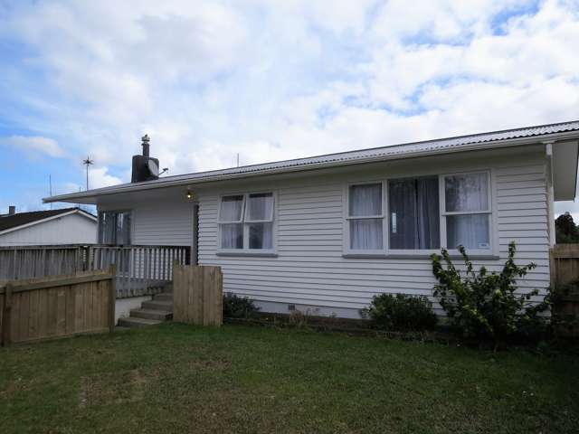 17 Vina Place Massey_1