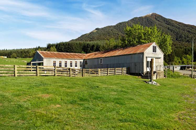 Mount Algidus Station Lake Coleridge_28