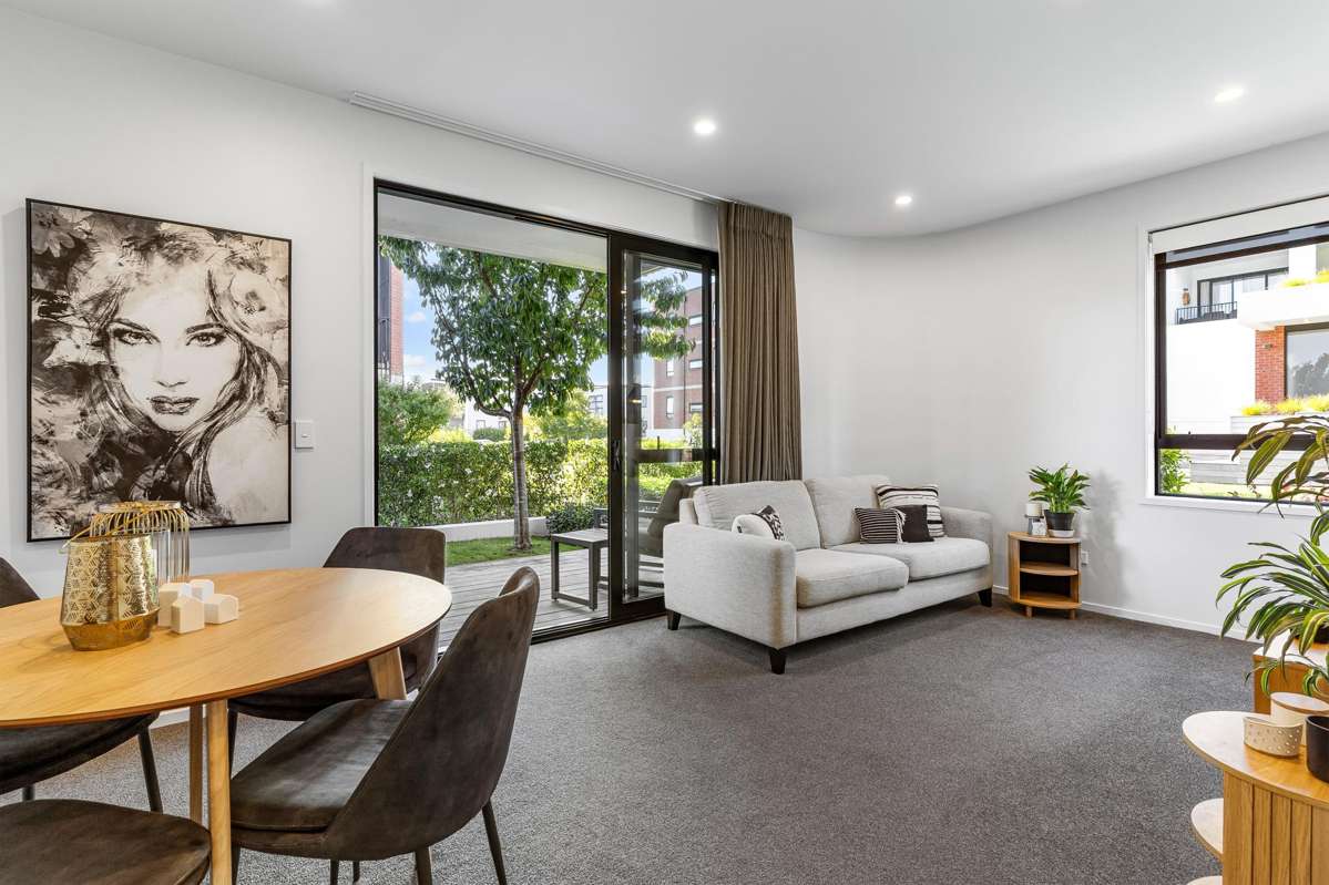 G07/77 Hobsonville Point Road_0