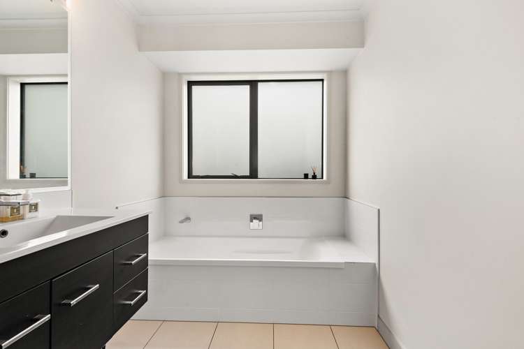 35 Tallentire Crescent Huntington_13