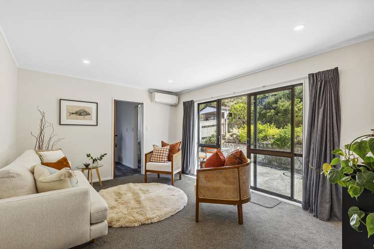 11 Thatcher Crescent Crofton Downs_9