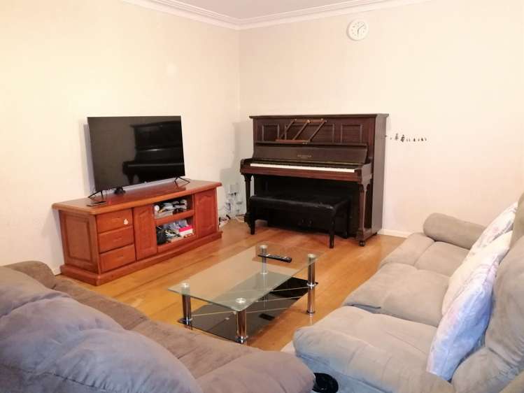 56 Willoughby Avenue Howick_2