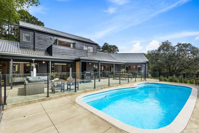 7 Attwood Road Paremoremo_4