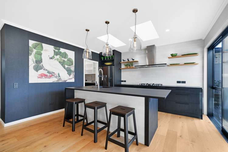 2 Kira Road Flat Bush_18
