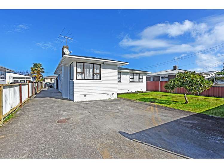 21 Franklyne Road Otara_3
