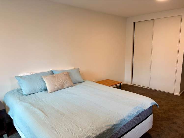 7N/3 Whitaker Place Auckland Central_4