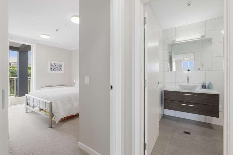 76 Rewa Rewa Lane Orewa_11