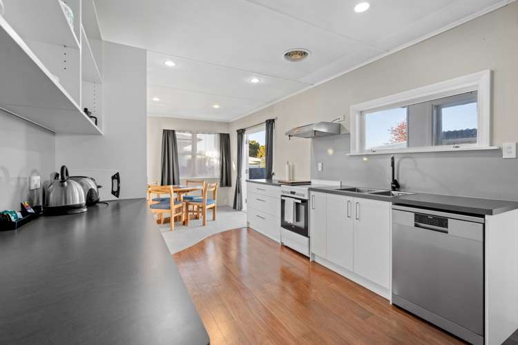 6 Hobson Place Solway_5