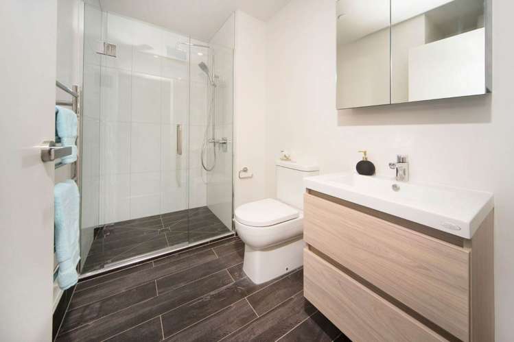 1107/70 Anzac Avenue City Centre_6