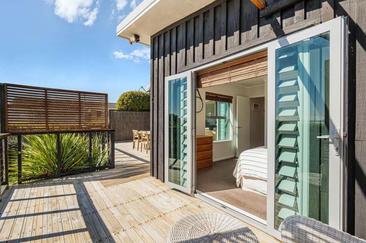 93 Wade River Road Stanmore Bay_13