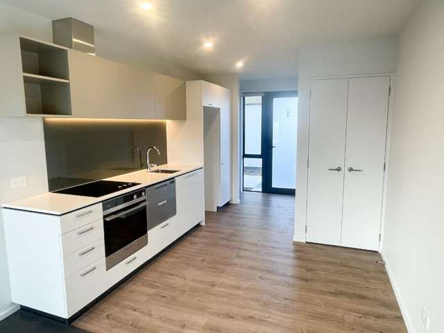 3/44 Antigua Street Addington_1