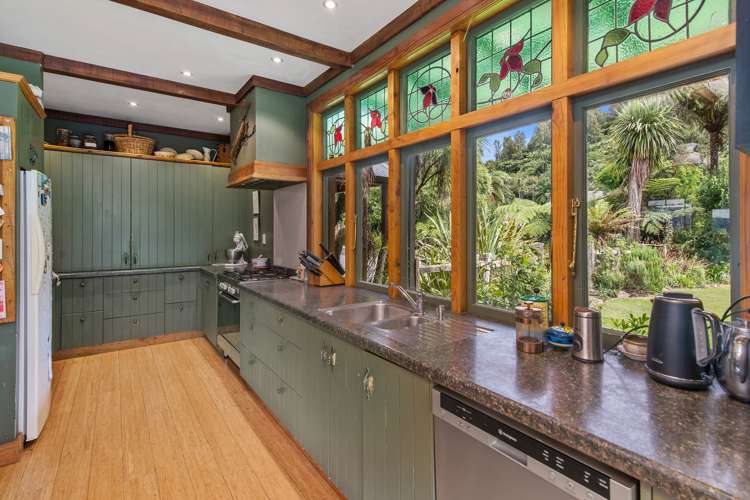 360 Spencer Road Lake Tarawera_5