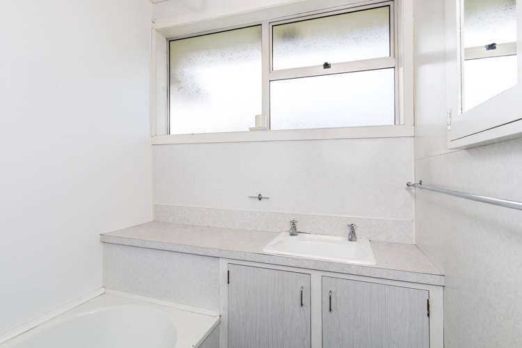 2/59 Trevor Street Hornby_7