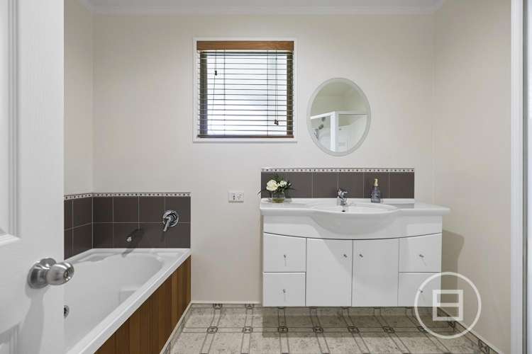 51 Riverside Road Frankton_13