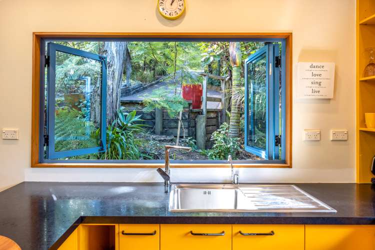 5 Hekerua Road Oneroa_6