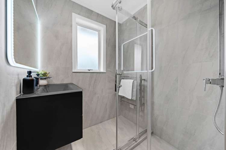 51 Myers Road Manurewa East_14