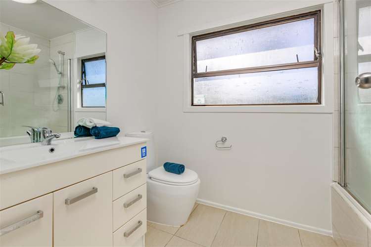 436 Richardson Road Mount Roskill_12