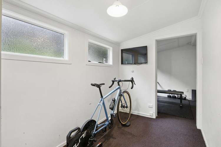 19 Middleton Road Kew_18