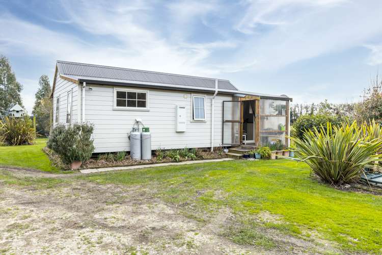 1070 Grahams Road Ashton_16