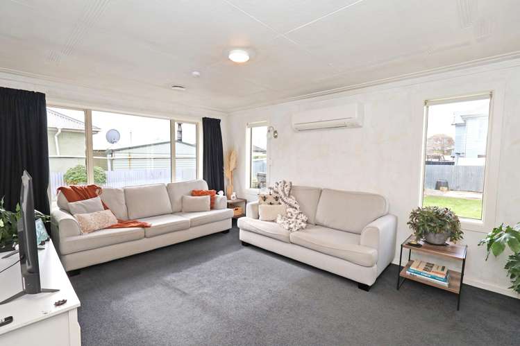 51 Philip Street Gladstone_5