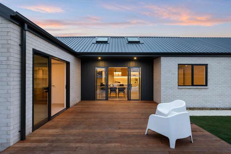 3 Corravally Rise West Melton_21