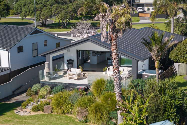 79 Torkar Road Clarks Beach_24