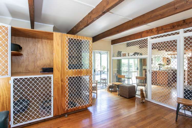 208 Mapara Road Acacia Bay_25