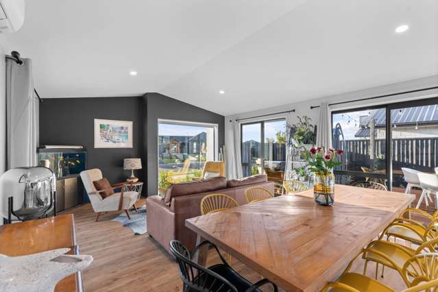 44 Candlesticks Crescent Lincoln_2