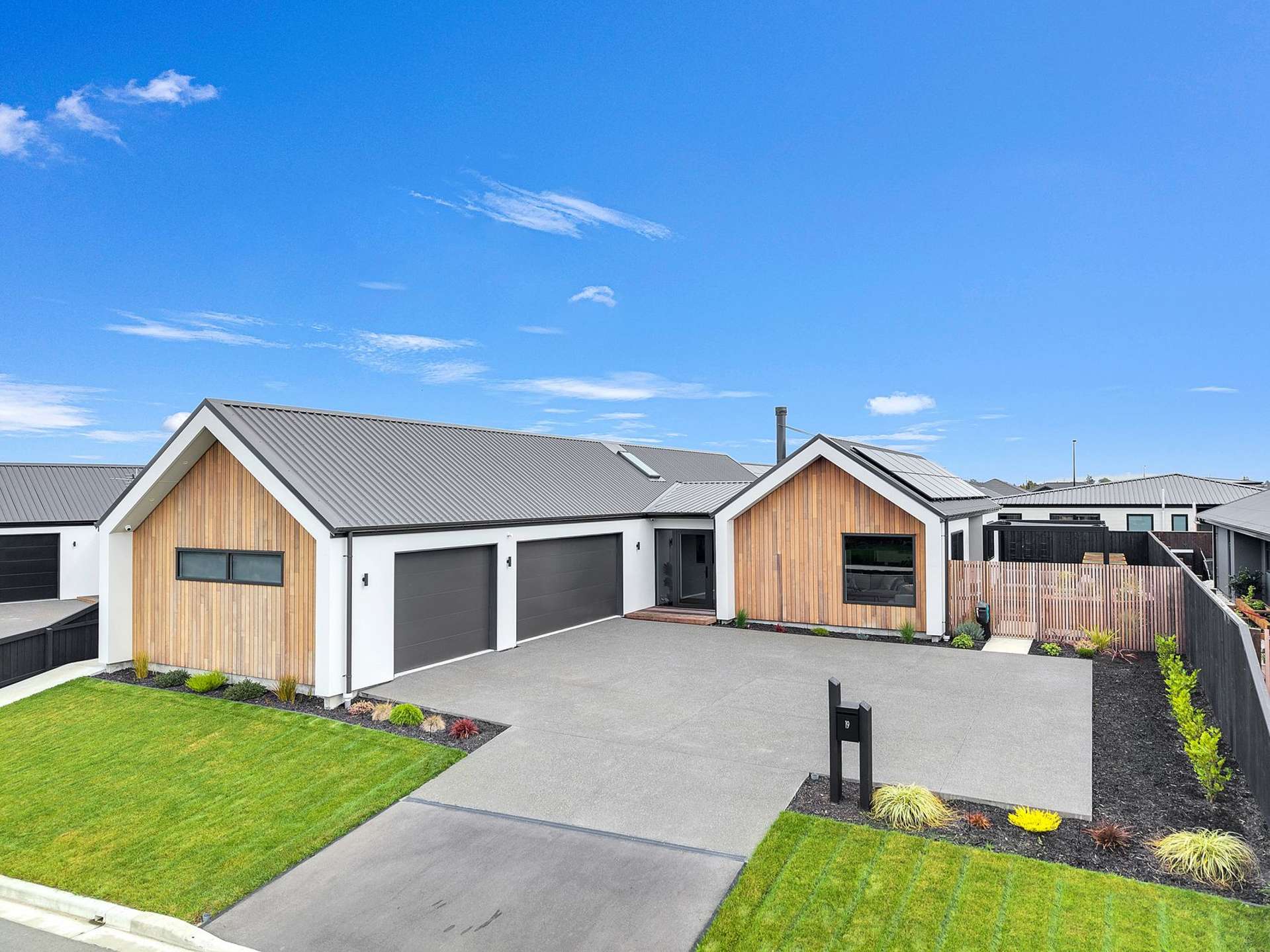 19 Guinevere Drive Lincoln_0