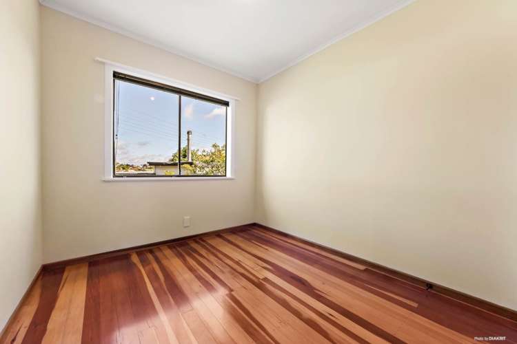 14 Sunray Avenue Titirangi_7