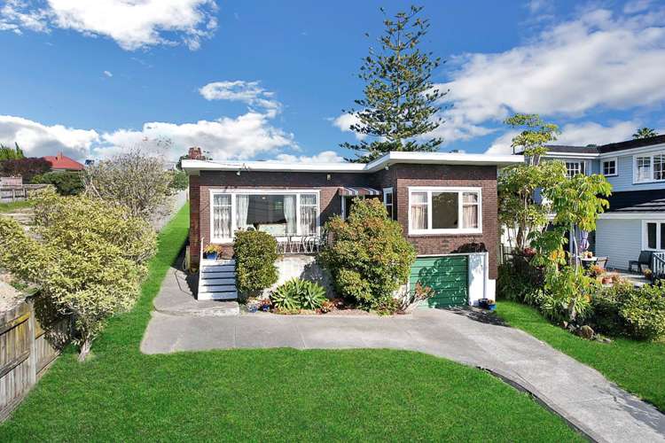 29 Braemar Road Rothesay Bay North Shore City Houses for Sale