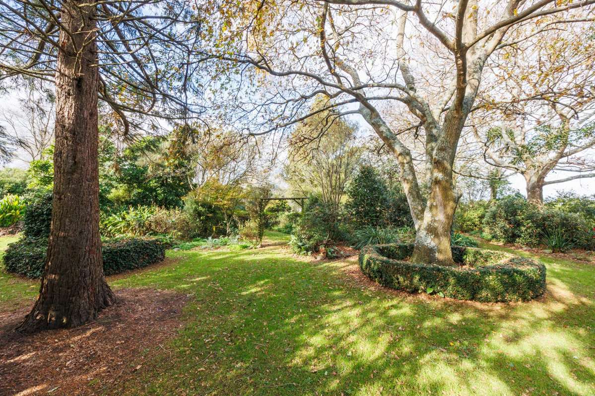 1366 Rangiotu Road_2