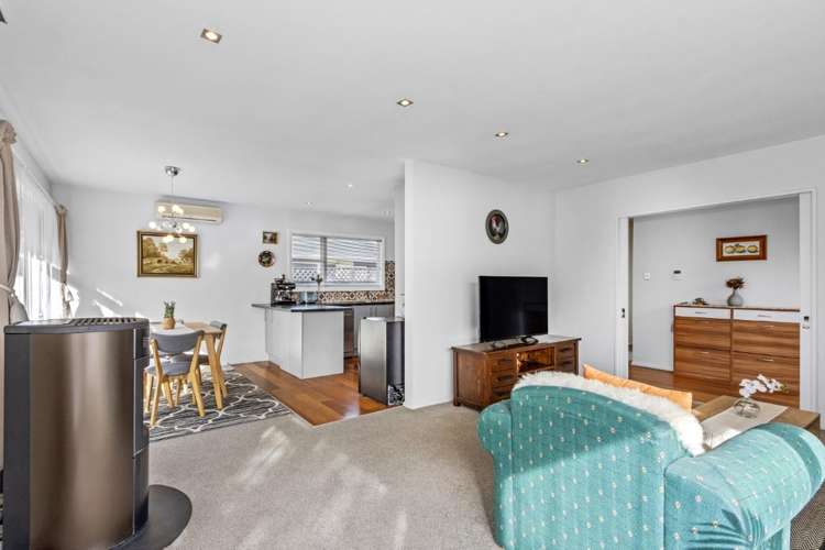 20 Oriana Crescent Hornby_4