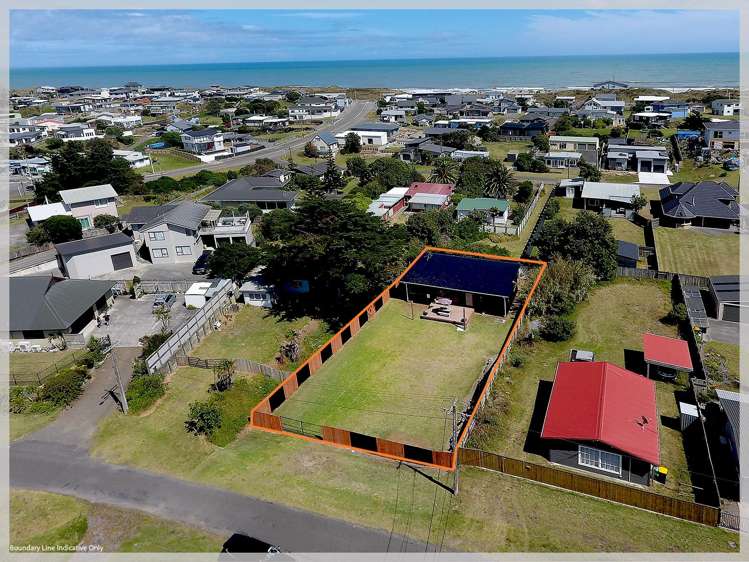 6 Dustin Street Foxton Beach_8
