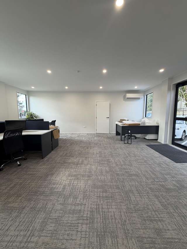 Papatoetoe Office | 180sqm | 4 Car Parks