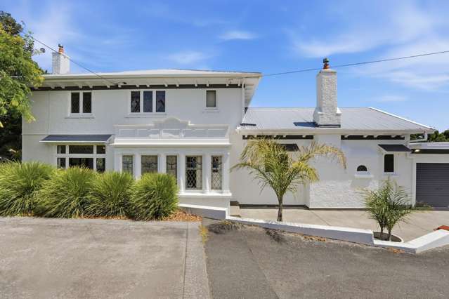 1930s Character Home - Sought-After Neighbourhood