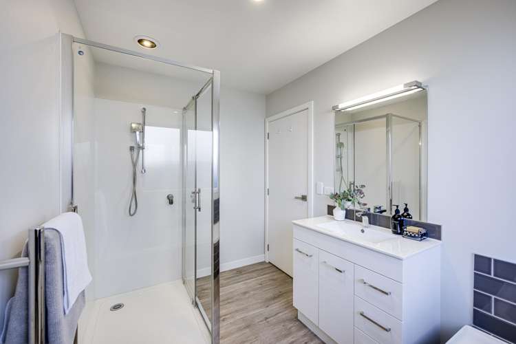 816A Churchill Street Akina_17