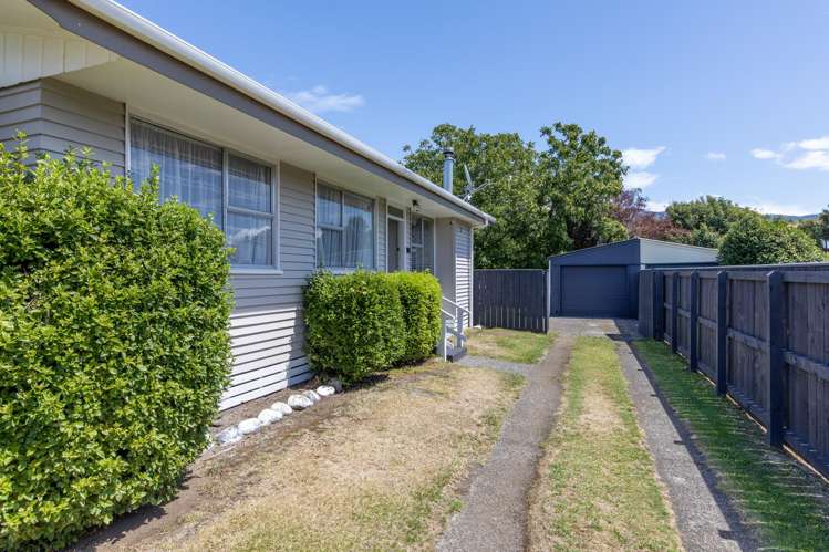 20 Runuku Grove Turangi_2