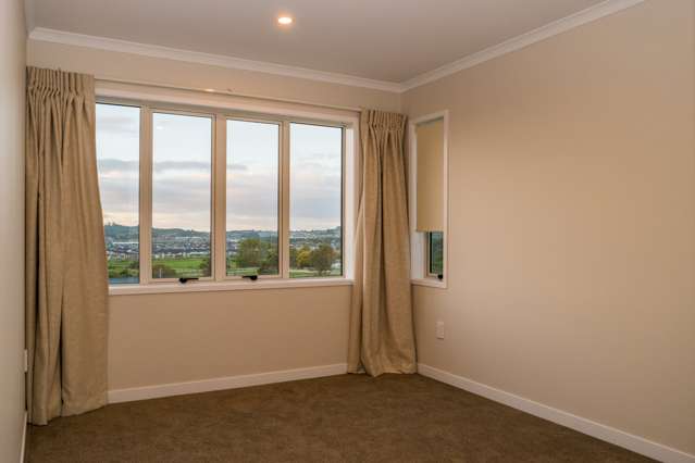 7 Manawatere Way Flat Bush_4