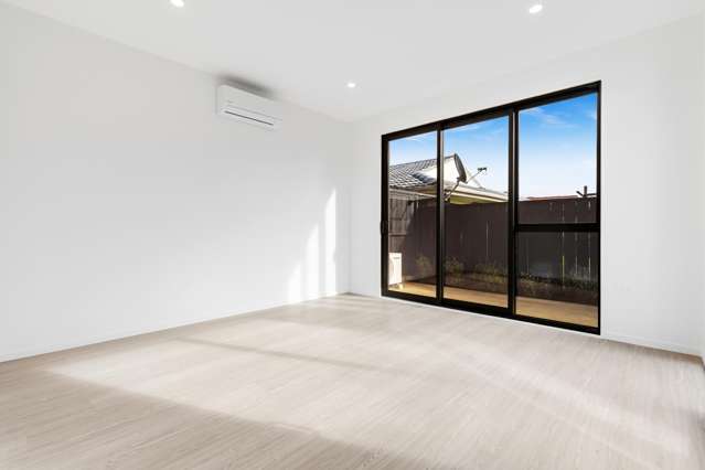 2/5 Galloway Crescent Farm Cove_2