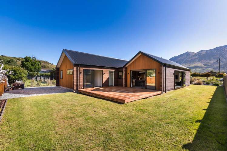 9 Old Dairy Close Glenorchy_22