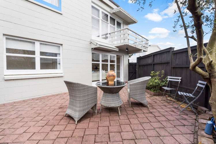 4/13 Armadale Road Remuera_1